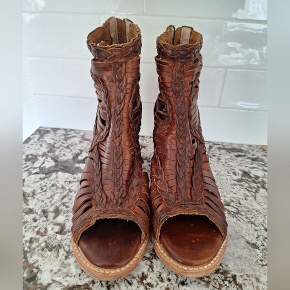 freebird Shoes - Freebird Bela Leather Strappy Braided Heeled Booties Shoes Distressed Size 10